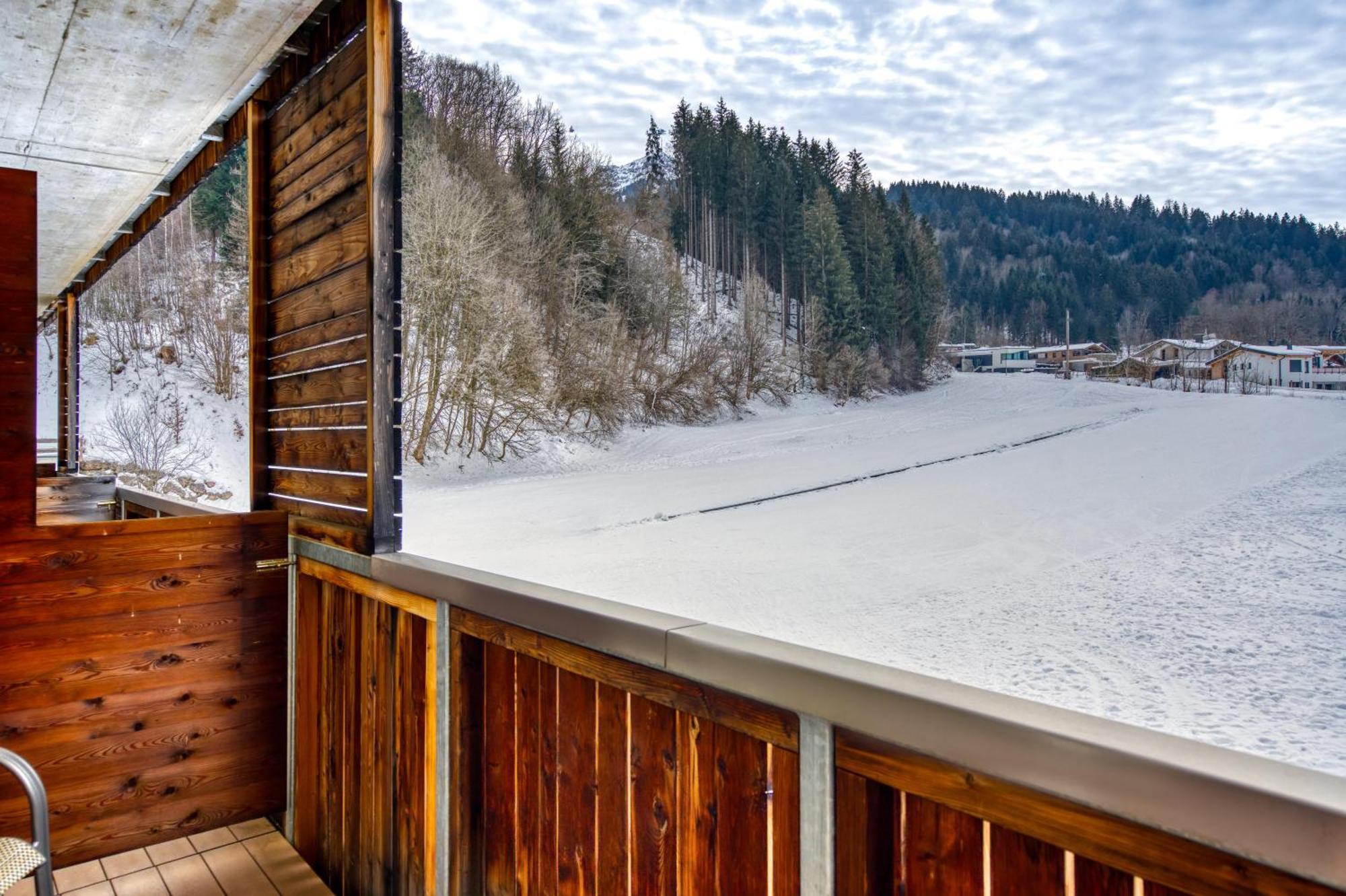 Cooee Alpin Hotel Kitzbueheler Alpen Санкт-Йоганн Экстерьер фото